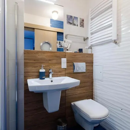 Citystay Norwida Studio Z Pieknym Widokiem Na Morze Appartamento *